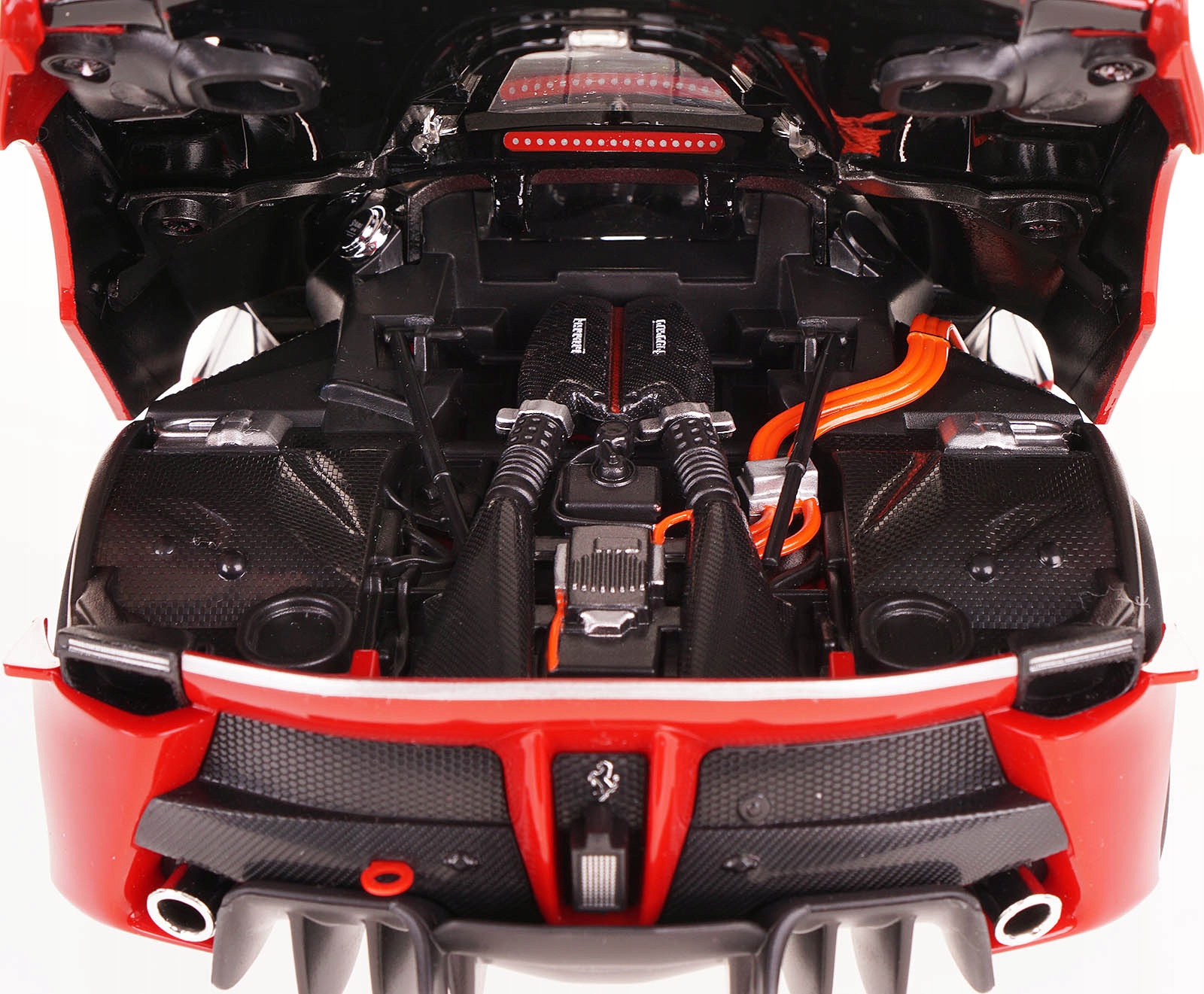 Ferrari Fxx K červené 1:18 Bburago