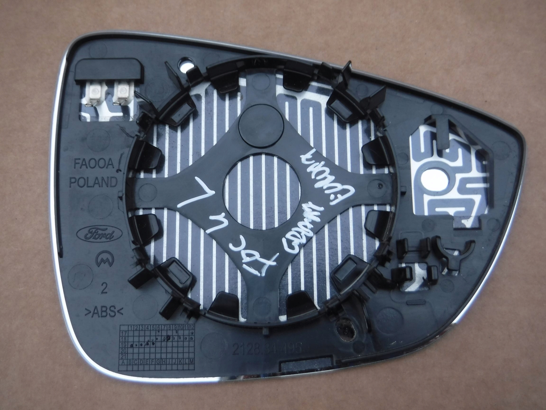 LEWY WKŁAD LUSTERKA FORD FOCUS MK4 GRZANY Strona zabudowy lewa