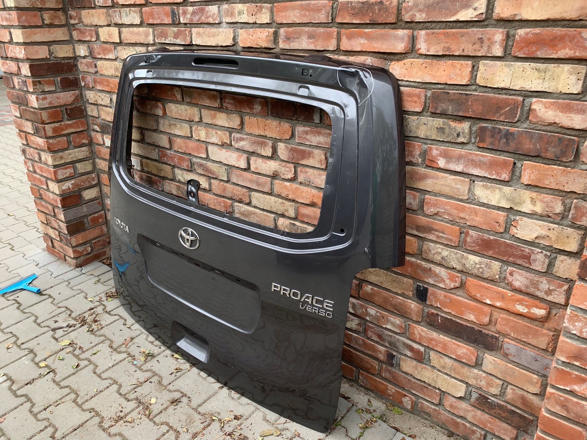 PROACE SCUDO JUMPY EXPERT 16- KLAPA TYLNA POZNAŃ Typ samochodu Samochody osobowe Samochody dostawcze