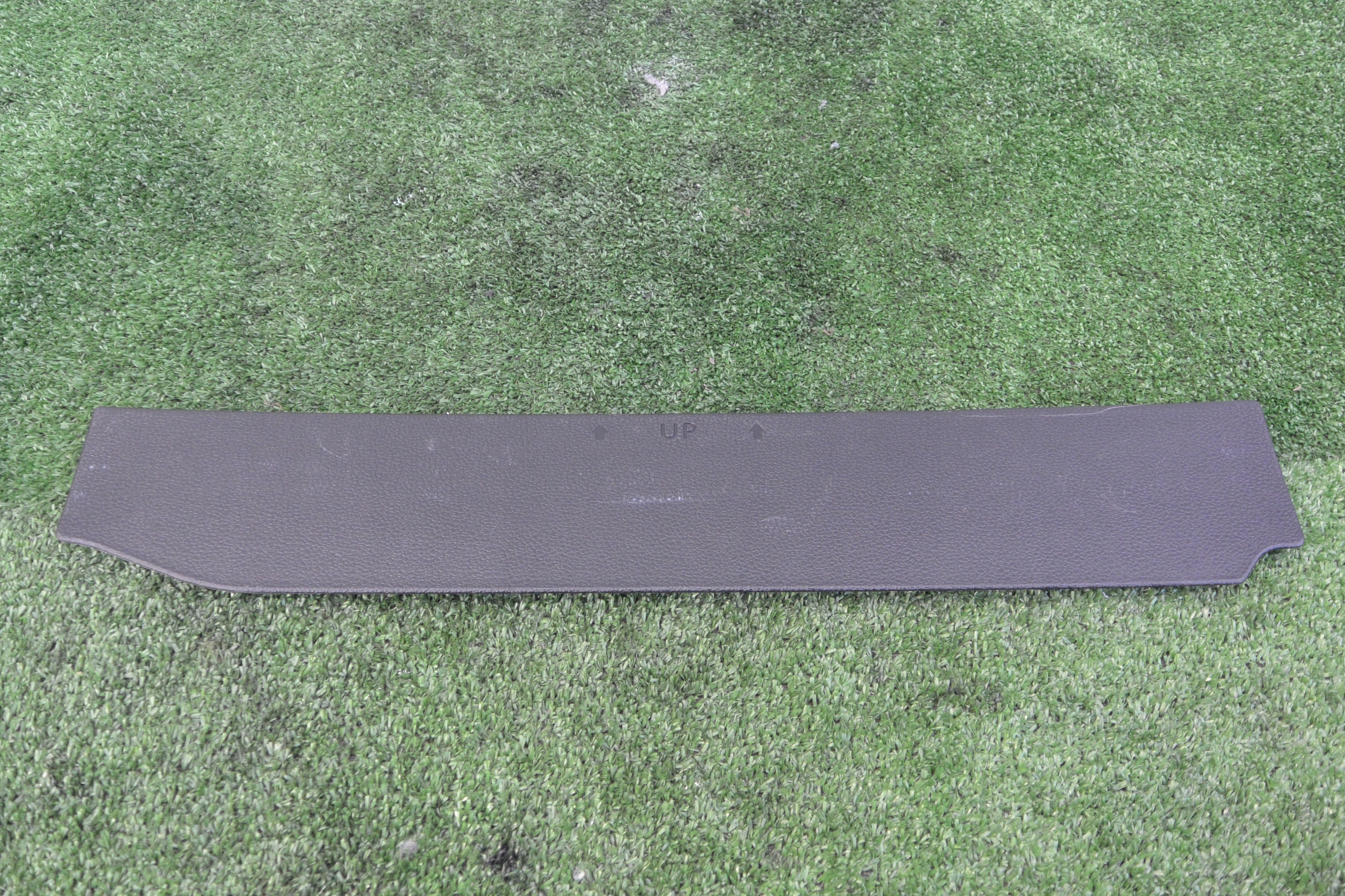 OSŁONA PLASTIK BOCZKA BAGAŻNIKA PASSAT B7 B8 USA