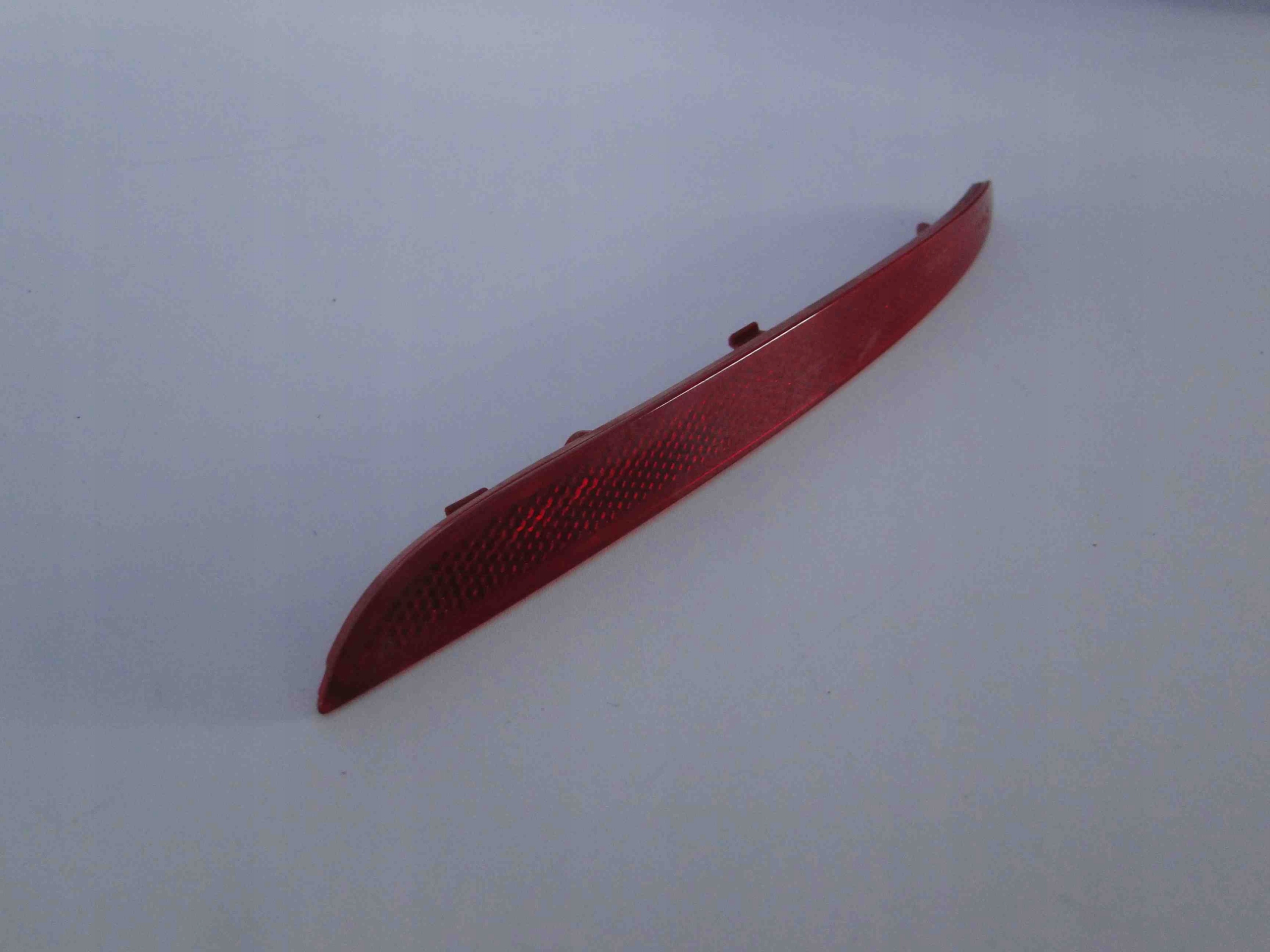 MERCEDES AMG GT 190 ODBLASK LEWY W TYLNY ZDERZAK Strona zabudowy tylne lewe