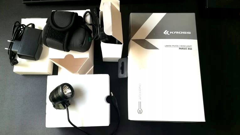 LAMPKA PRZÓD KROSS Cree XM-L2 U2 PARSEC 850 LUMEN Zasilanie akumulator