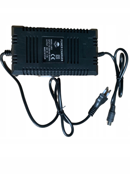 

Ładowarka Do Hulajnogi Rowera 36V 1,5A