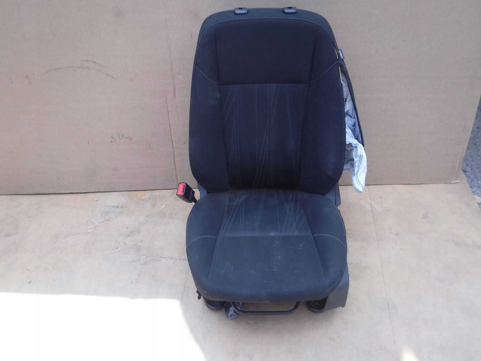 Сиденье водителя левое FOCUS Mk3 LIFT USA
