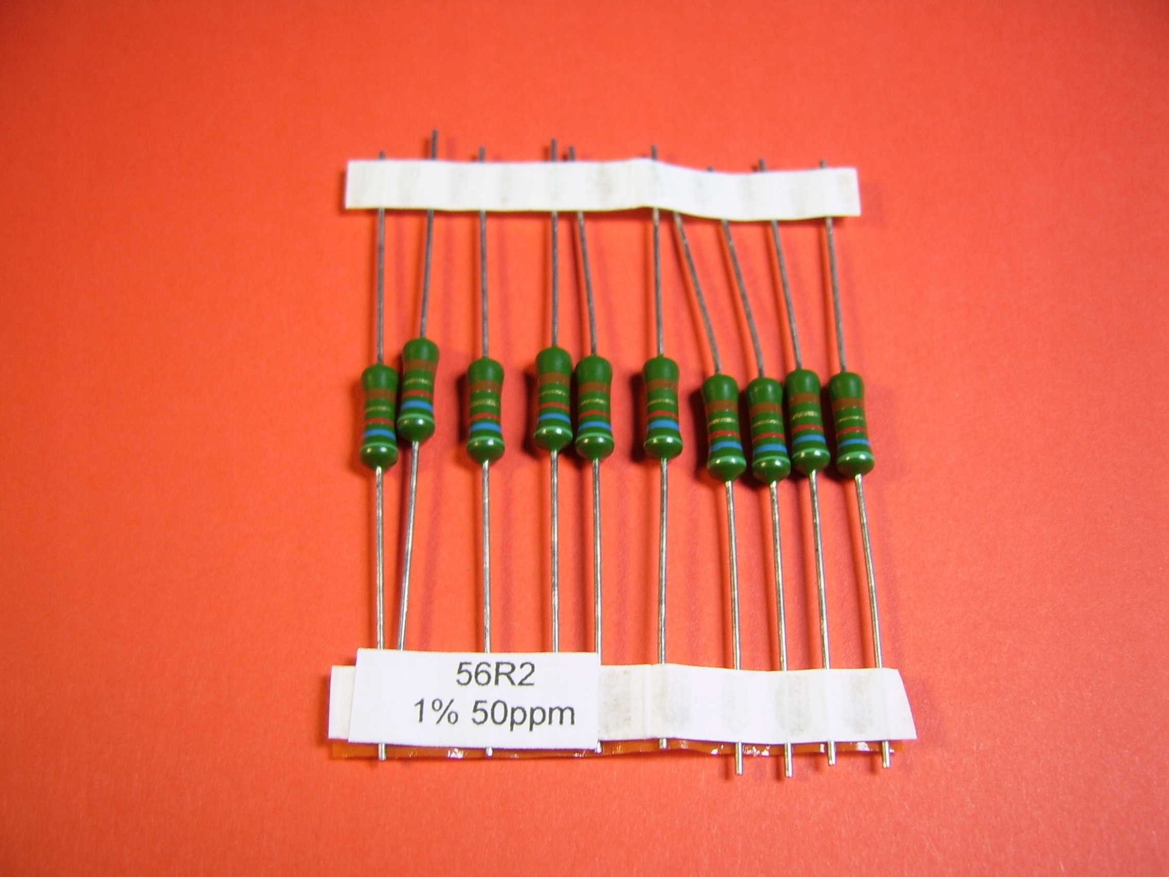 [10szt]56R2 1W 1% 50ppm Rezystor SMA0411 low noise