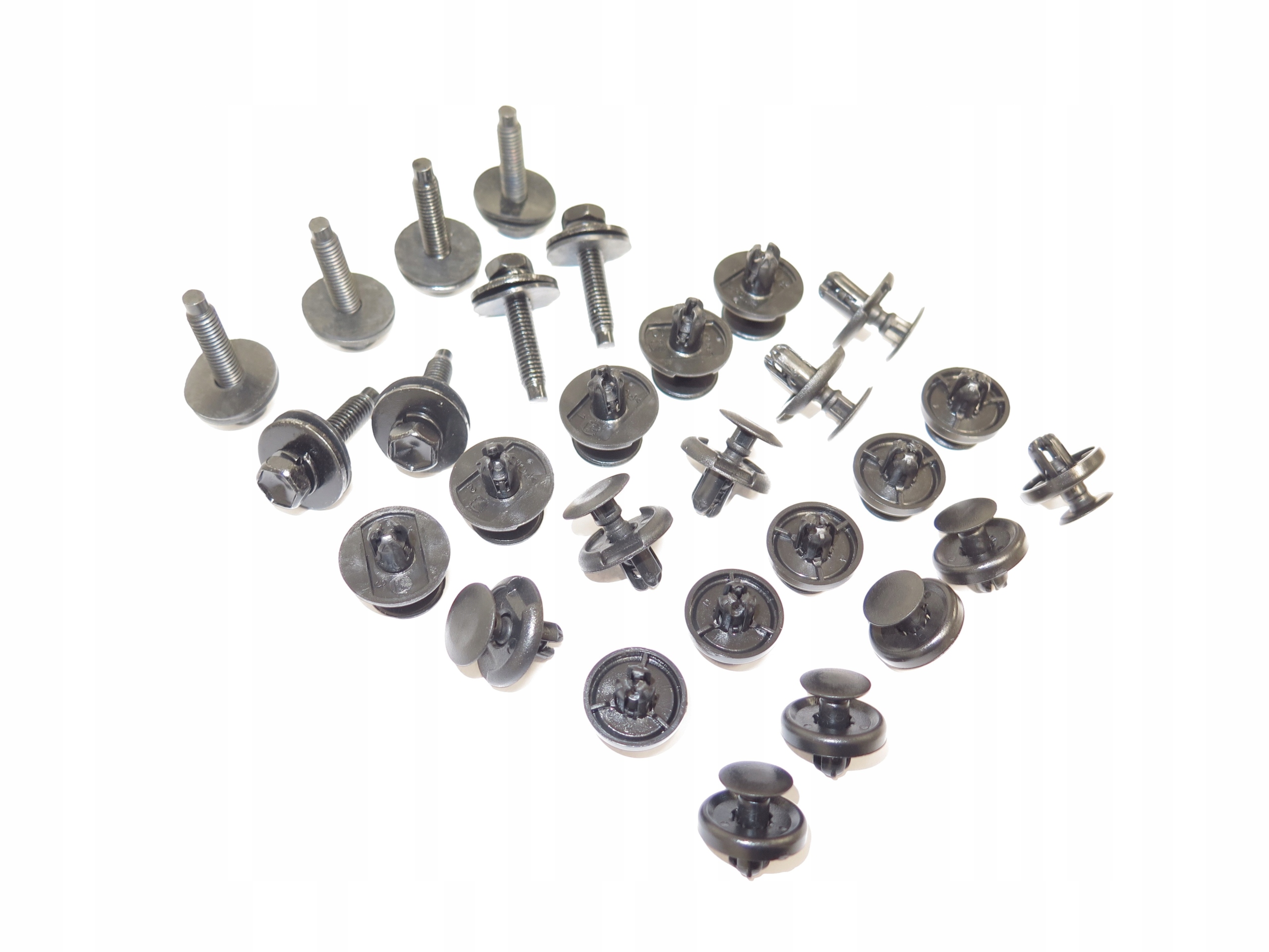 SPINKI KOŁKI OSŁONY SILNIKA TOYOTA COROLLA E15