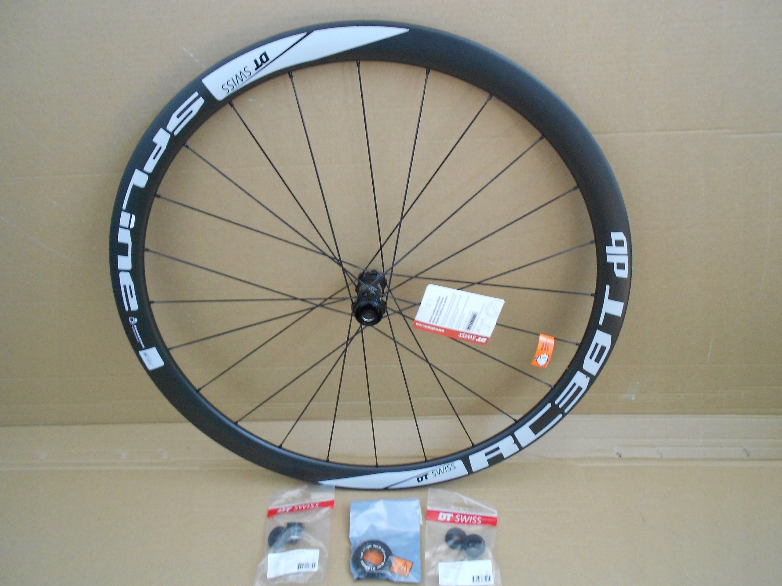 Koło szosowe DT Swiss RC 38T Spline.Przód - RC 38T Spline - 8781416075 ...