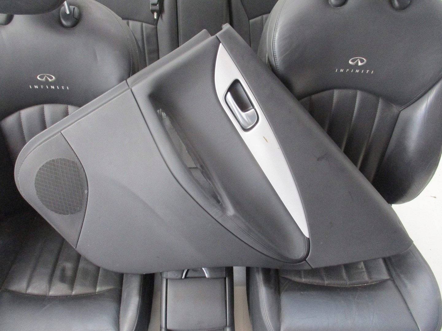 обивка кресла кожа INFINITI EX30 EX 30