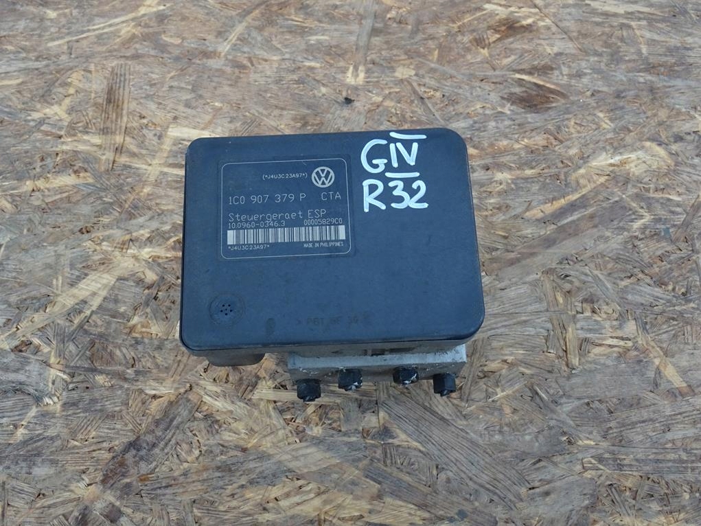 Гольф IV R32 3.2 V6 02-04 насос ABS ESP 1C0907379P