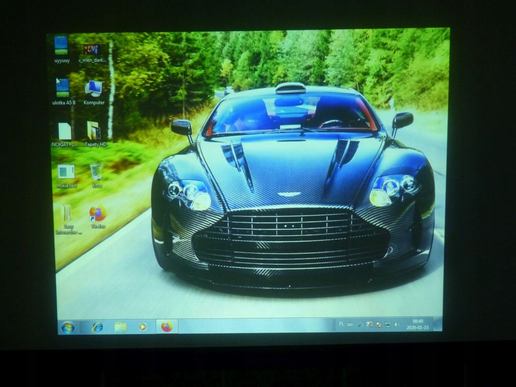 PROJEKTOR RZUTNIK NEC NP300 FULL HD 2200 ANSI Technologia wyświetlania LCD