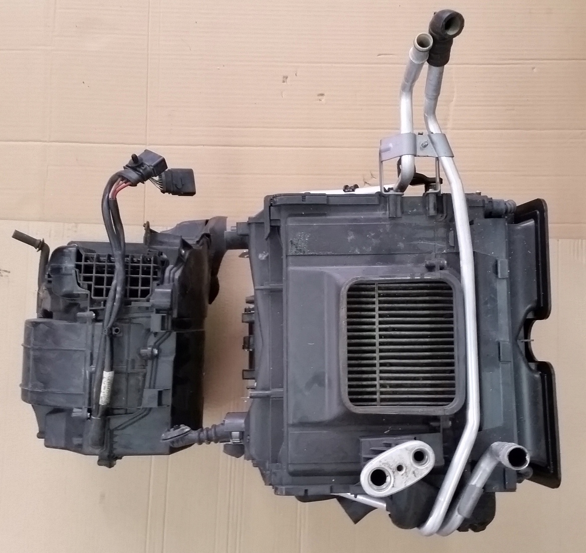 AUDI A6 C6 нагреватель 4F1820351L 4F0820155E