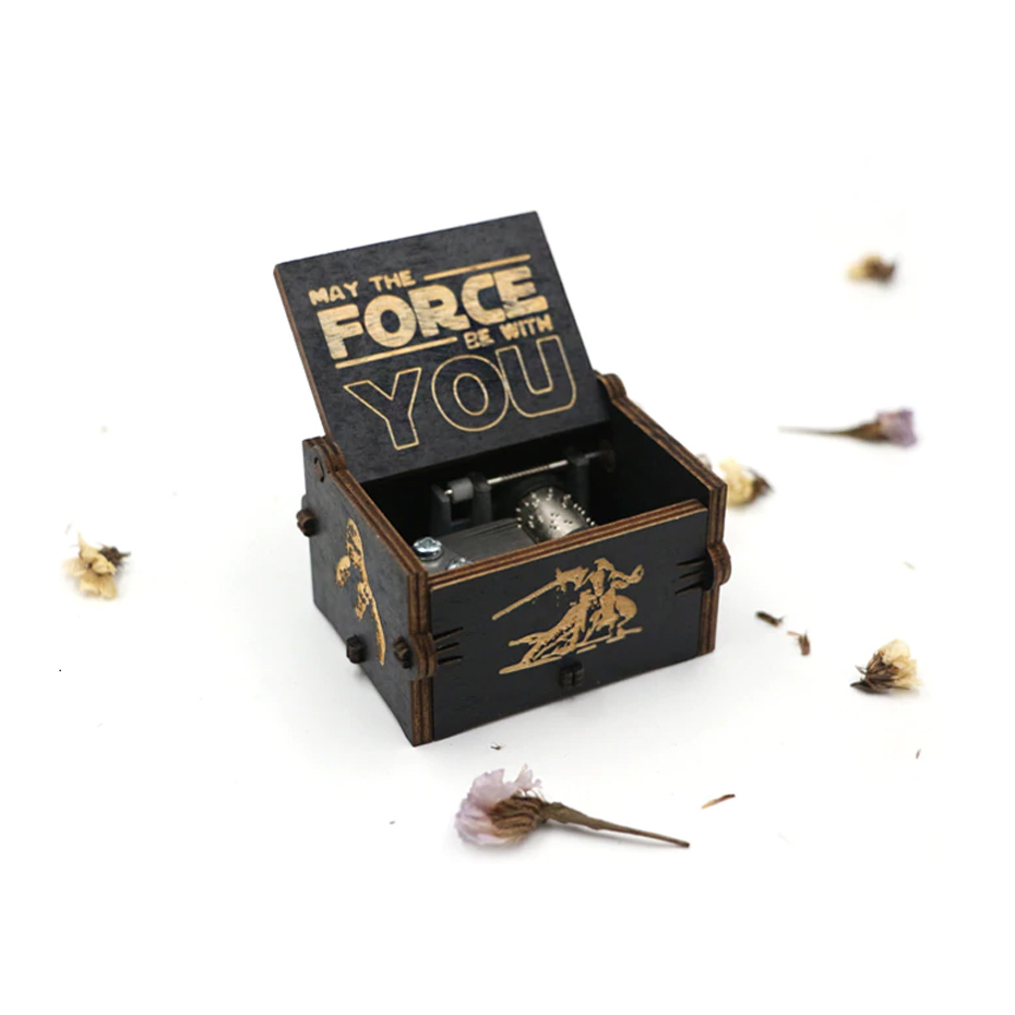 DREWNIANA POZYTYWKA NA KORBKĘ STAR WARS Marka bez marki