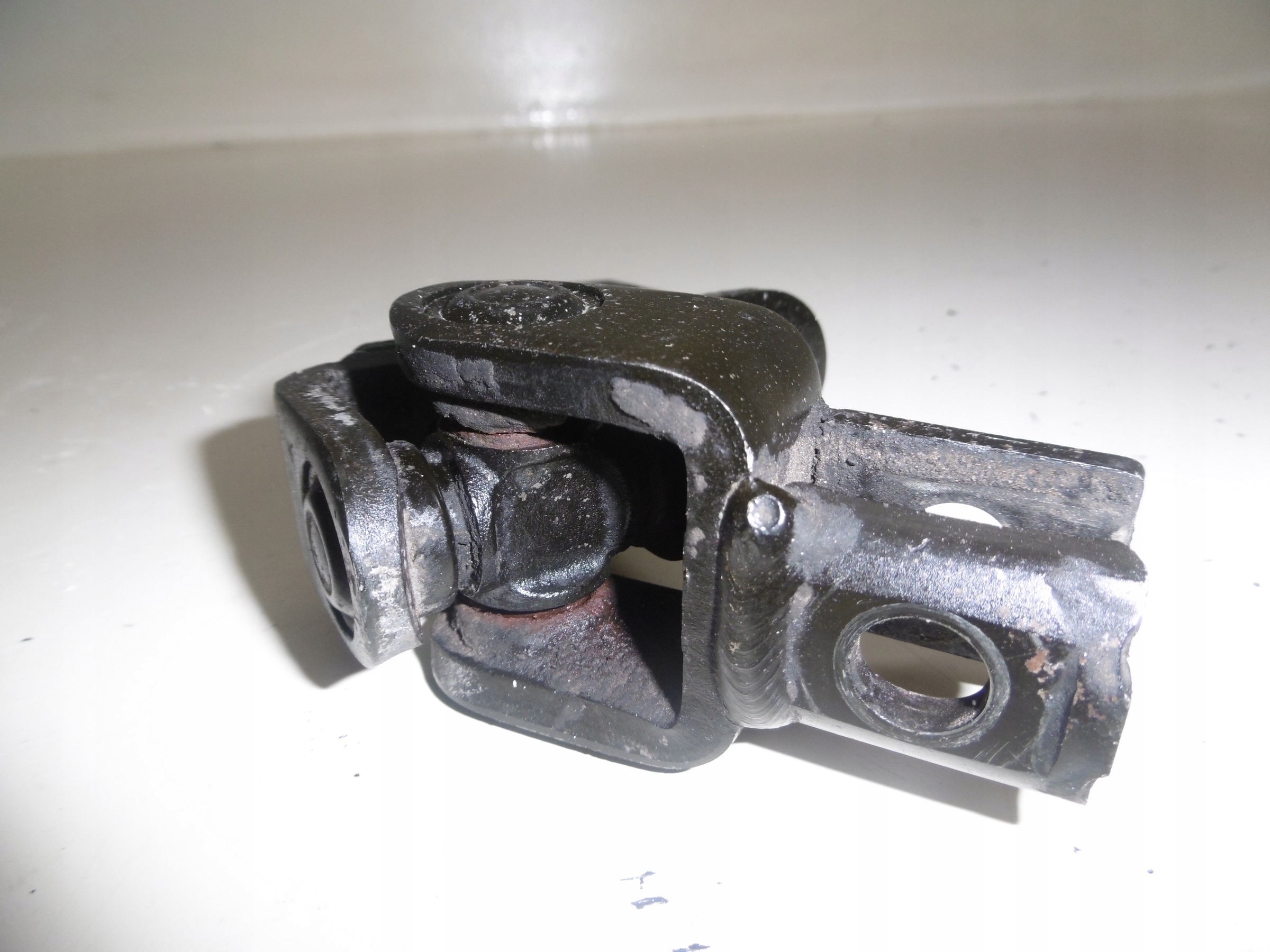 KONCOWKA KRZYZAK PRZEGUB LEWARKA 1768957 SCANIA R Car type Trucks