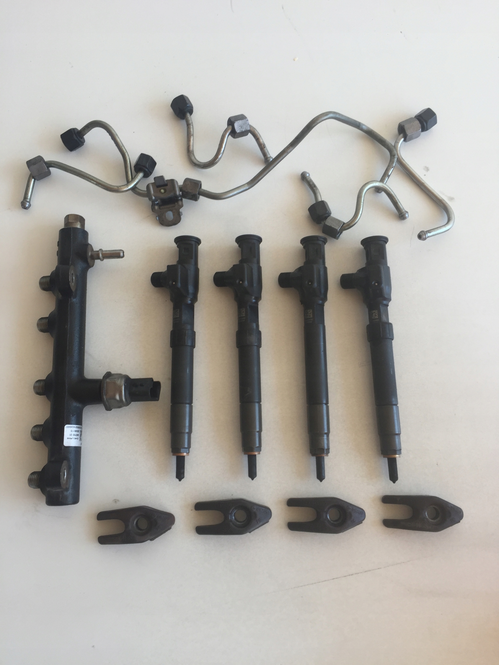 CITROEN DS5 2.0 BLUE HDI ŁAPKA MOCOWANIE WTRYSKU