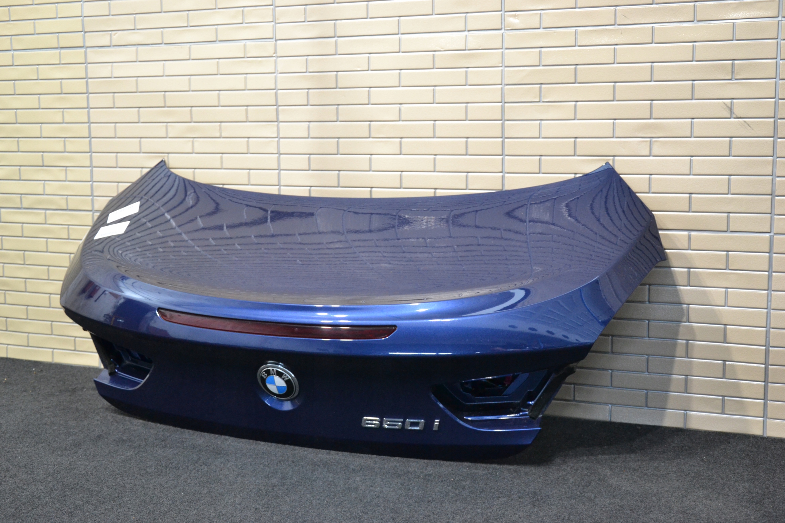 BMW 6 F13 KLAPA TYŁ TYLNA KOMPLETNA KOLOR C10 Typ samochodu Samochody osobowe