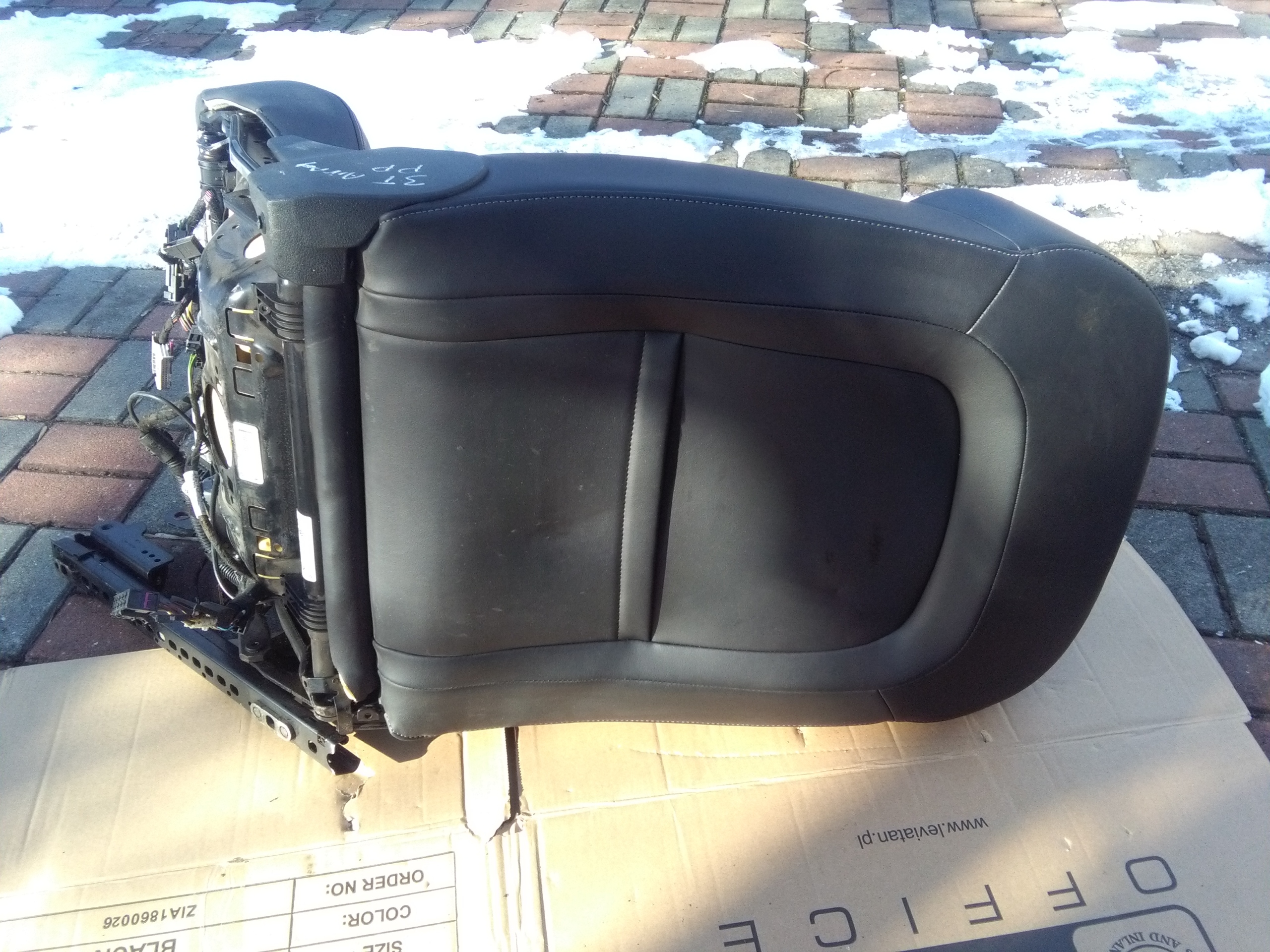 SKODA oe 3T0881031AL