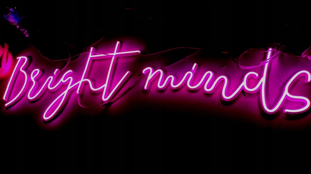 Neon LED Napis Bright Minds - Dekoracja PRODUCENT