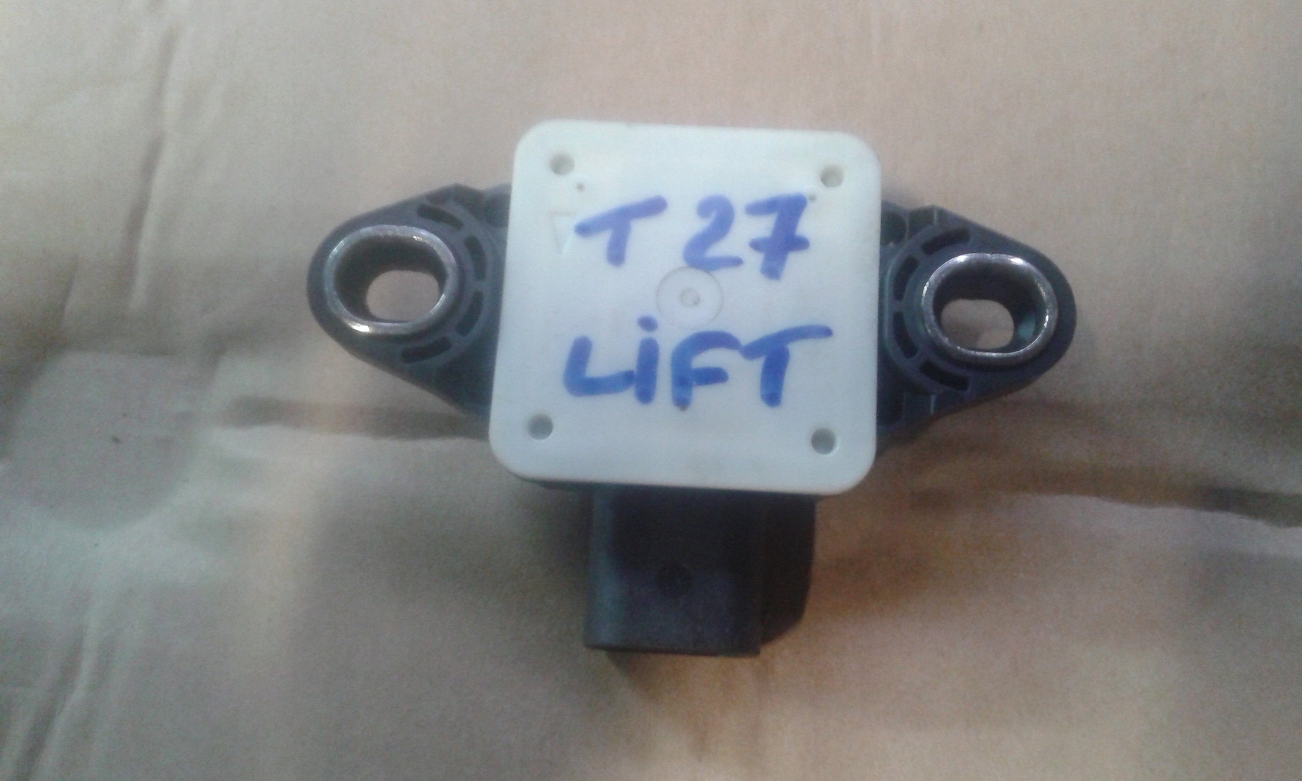 TOYOTA AVENSIS T27 13-14 ŻYROSKOP 0F010 Producent części Toyota OE