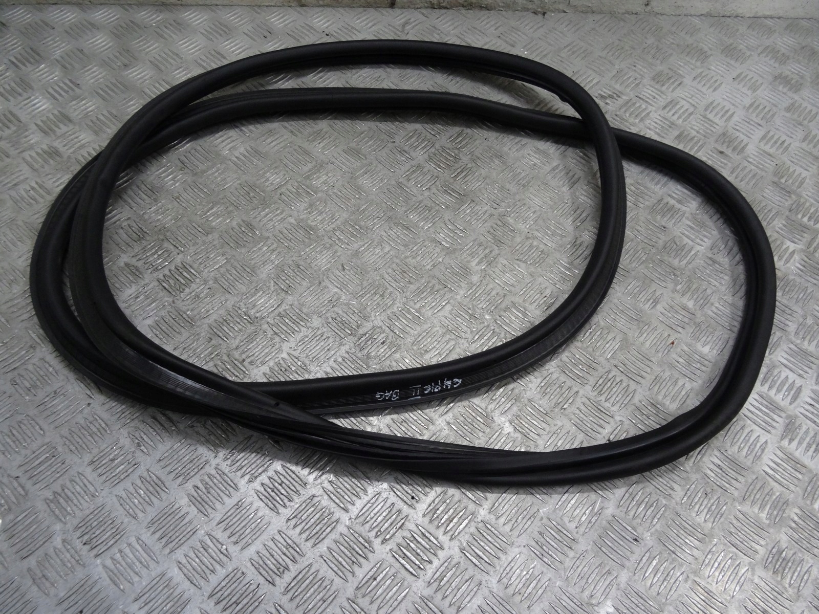 CITROEN C4 PICASSO II USZCZELKA TYLNEJ KLAPY