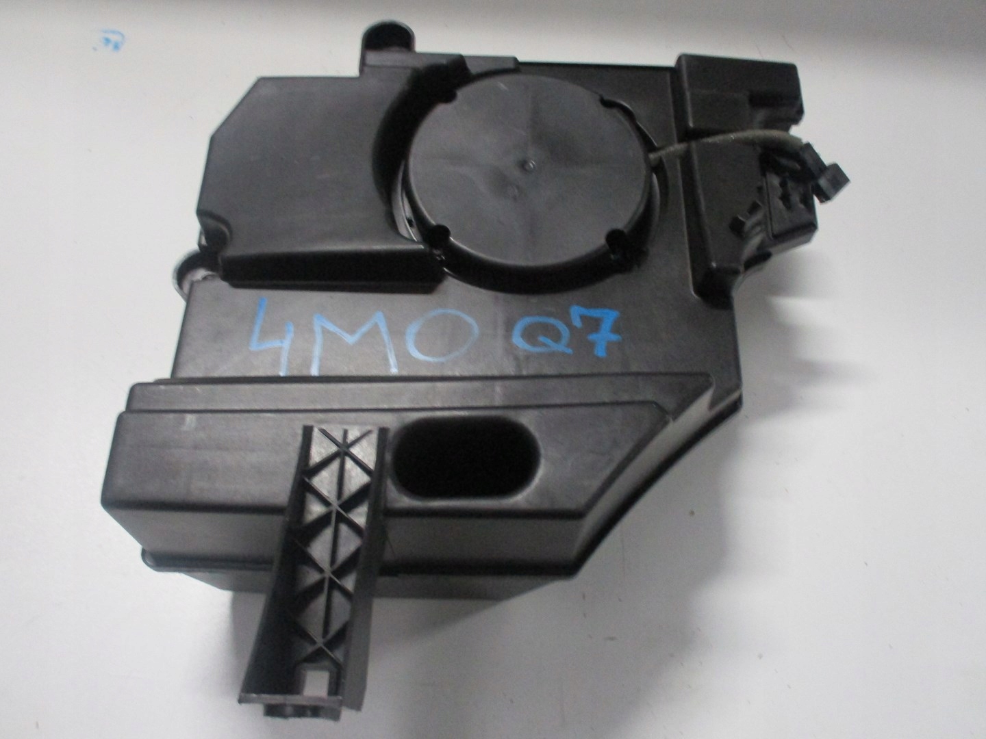 subwoofer subwoofer speaker AUDI Q7 4M0 16R 4M0035621E
