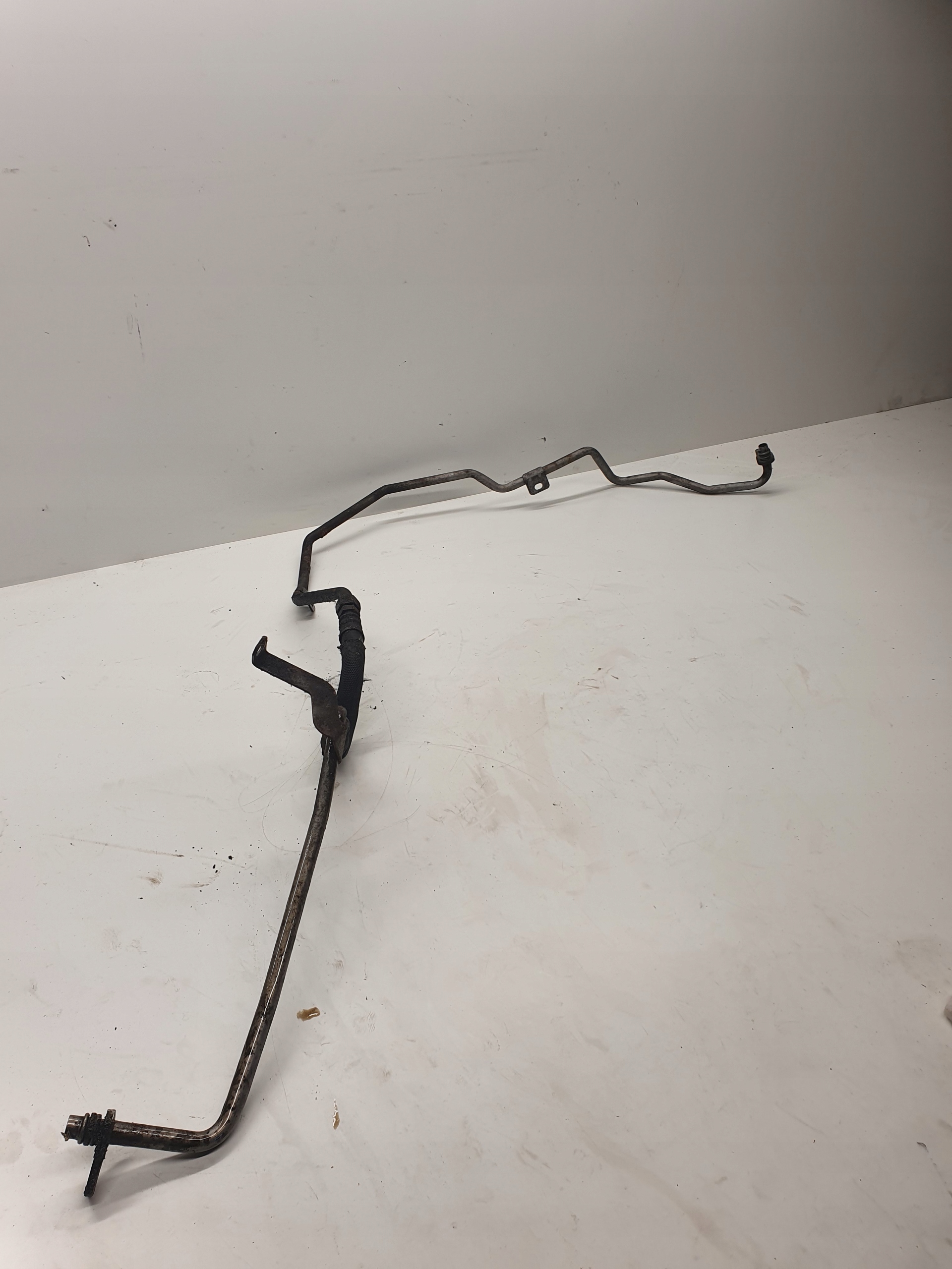 Труба масляний шланг коробки AUDI A4 B8 8K0317826R