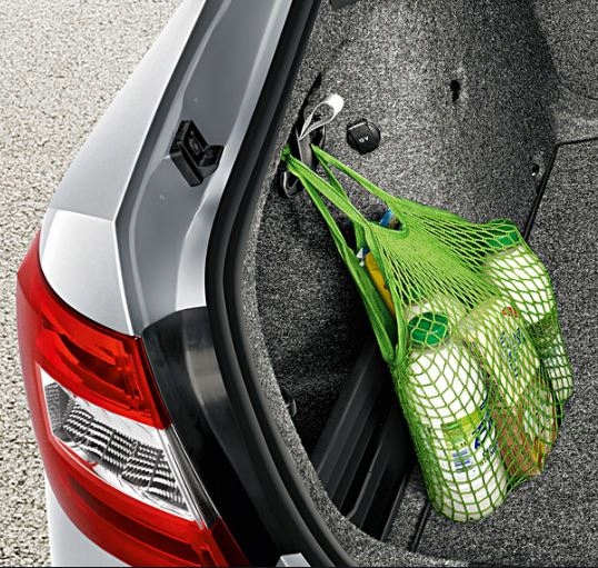 HACZYK WIESZAK NA ZAKUPY W BAGAŻNIKU SKODA OCTAVIA EAN (GTIN) 4039378605377