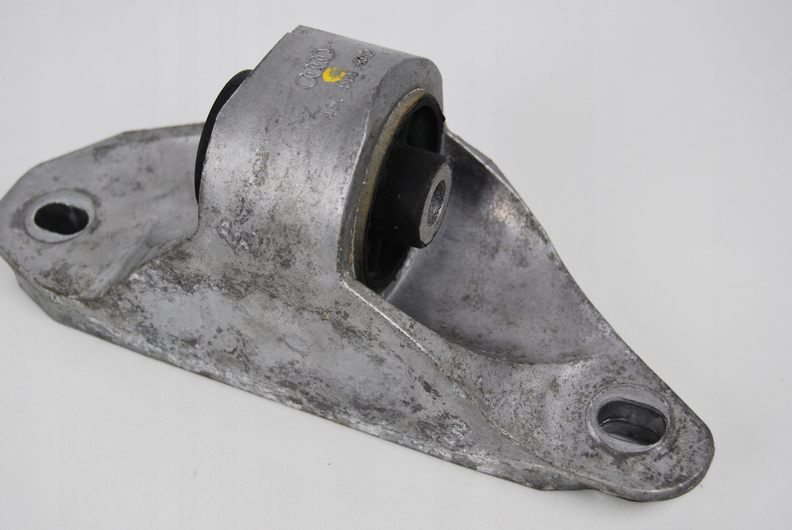 Mocowanie dyferencjalu Audi R8 4S0599437D