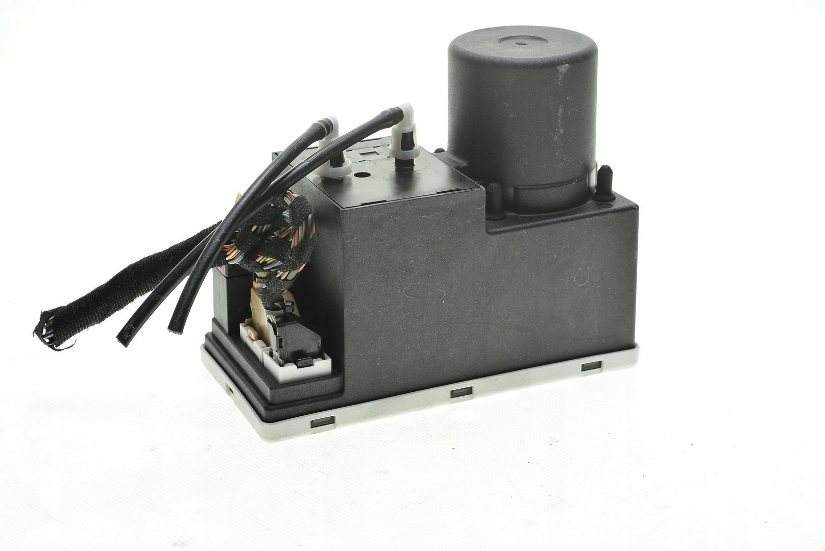 POMPKA ZAMKA CENTRALNEGO AUDI A3 8L 8D0862257E