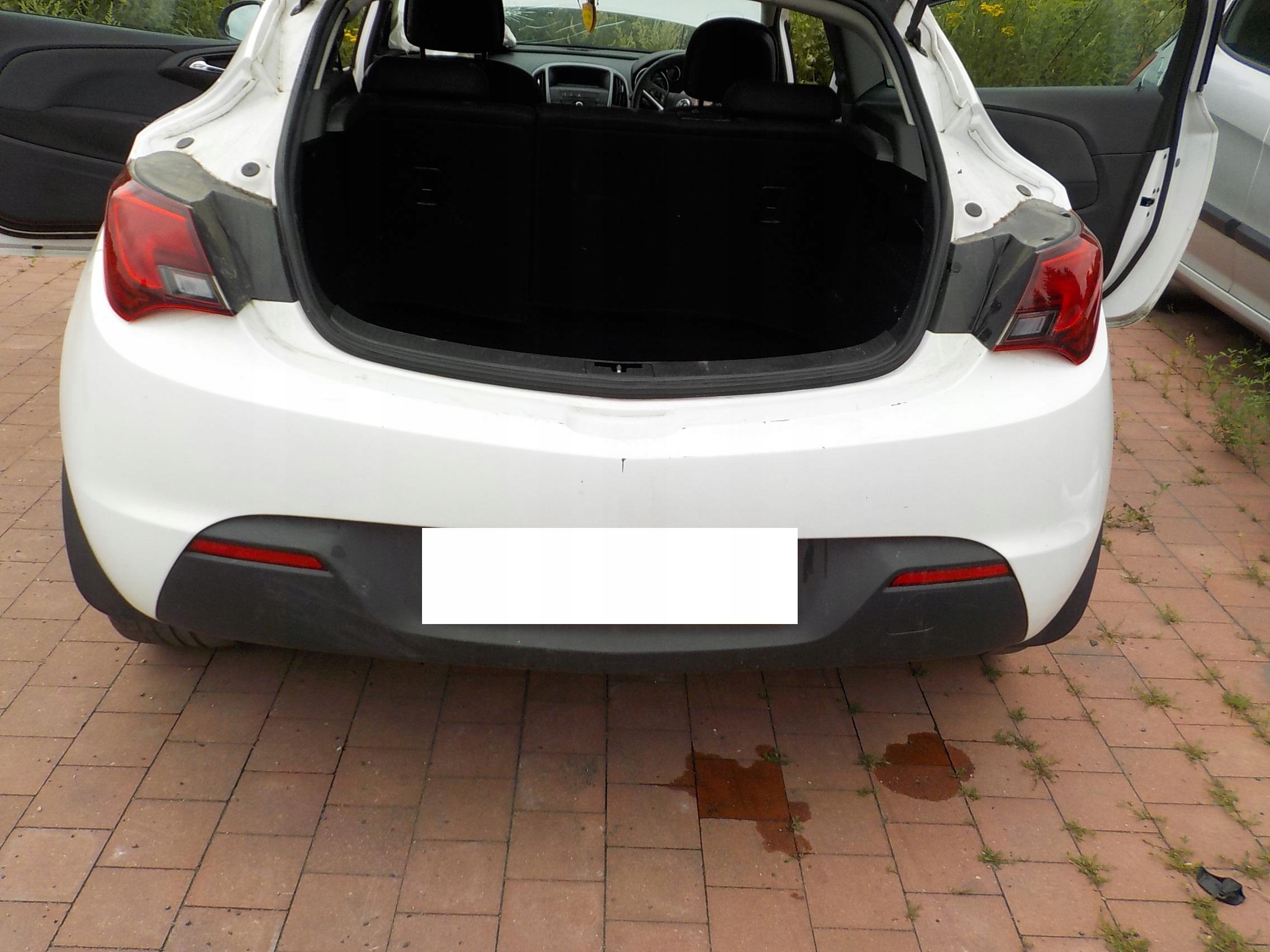 OPEL ASTRA J IV GTC PAS TYLNY SCIANA TYL Z KOSZEM