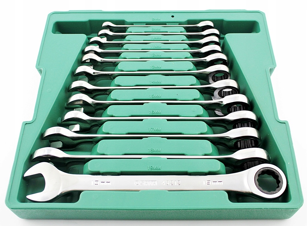 ГАЕЧНЫЕ КЛЮЧИ С ТРЕЩОТКОЙ SATA 09040