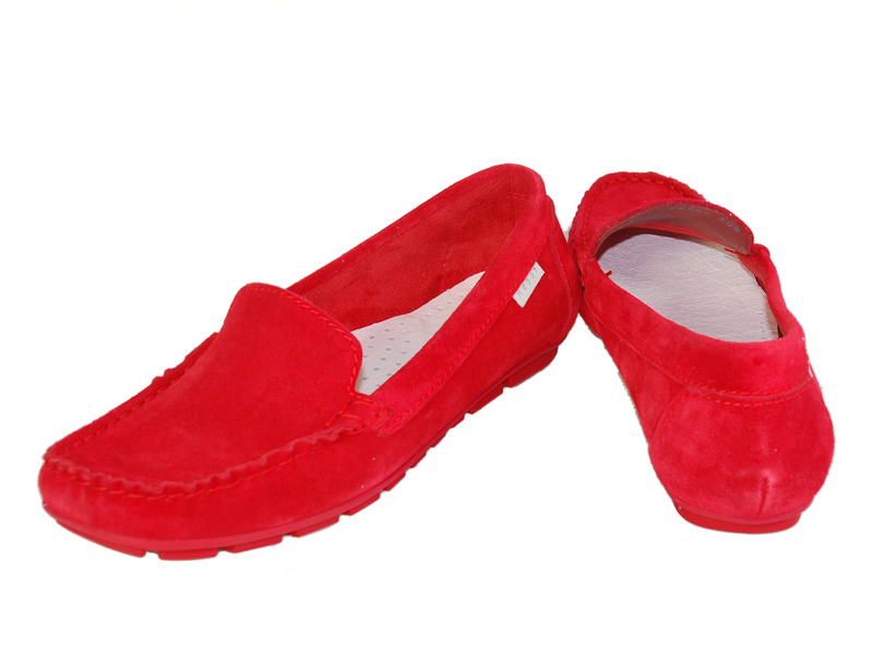 Nessi 17130 mokasyny czerwone zamsz 36 Model 17130