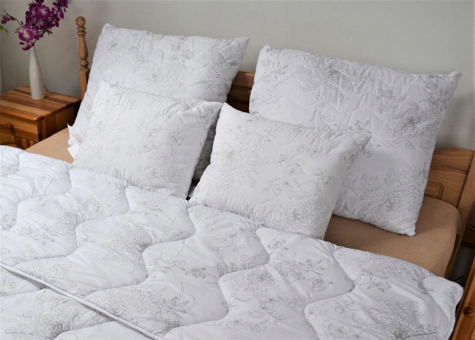 KOŁDRA ANTYALERGICZNA 140x200 CAŁOROCZNA MEDYCZNA EAN (GTIN) 5900811904755