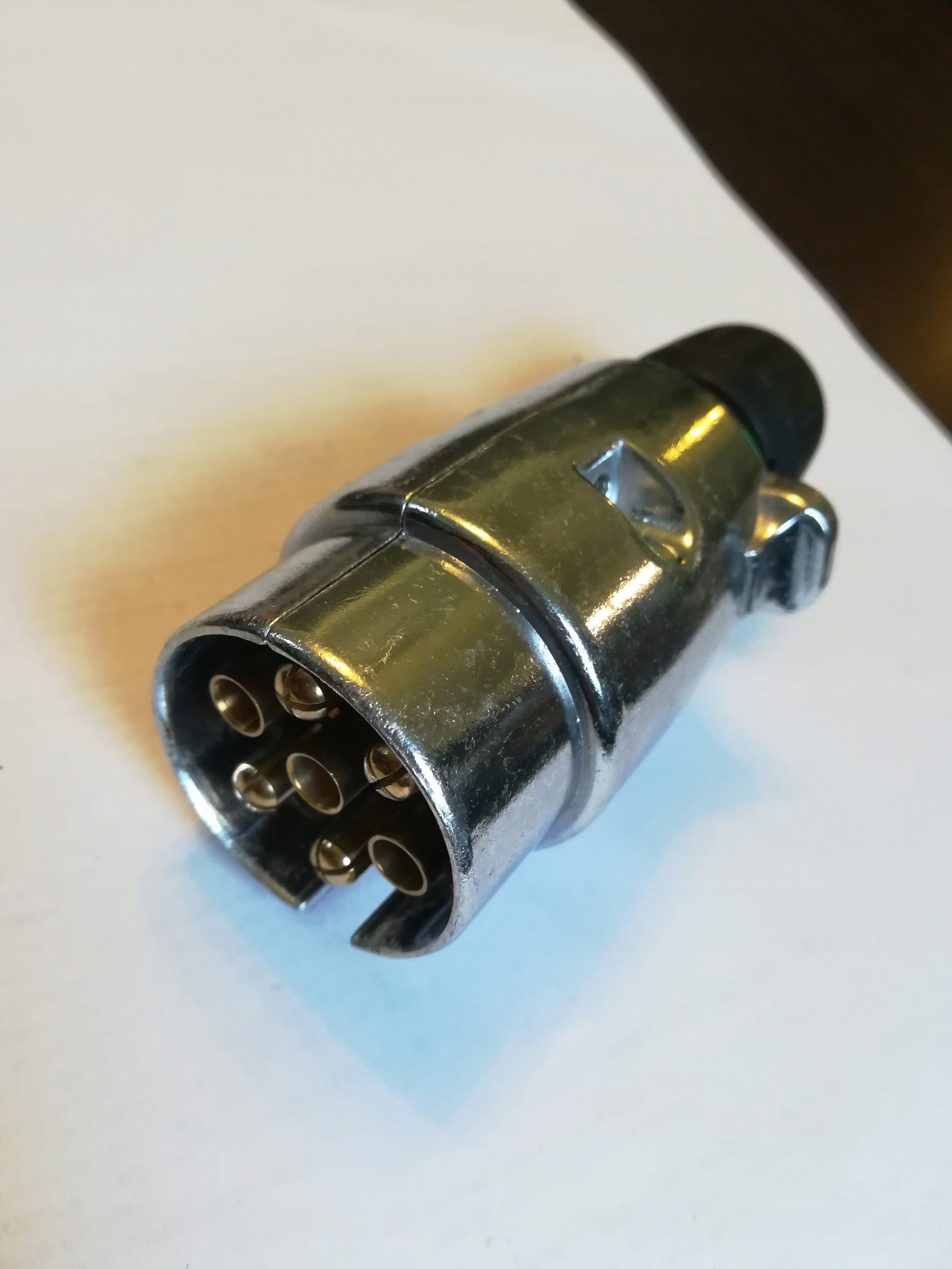 WTYCZKA DO PRZYCZEPY 7 pin 12v ALUMINIUM