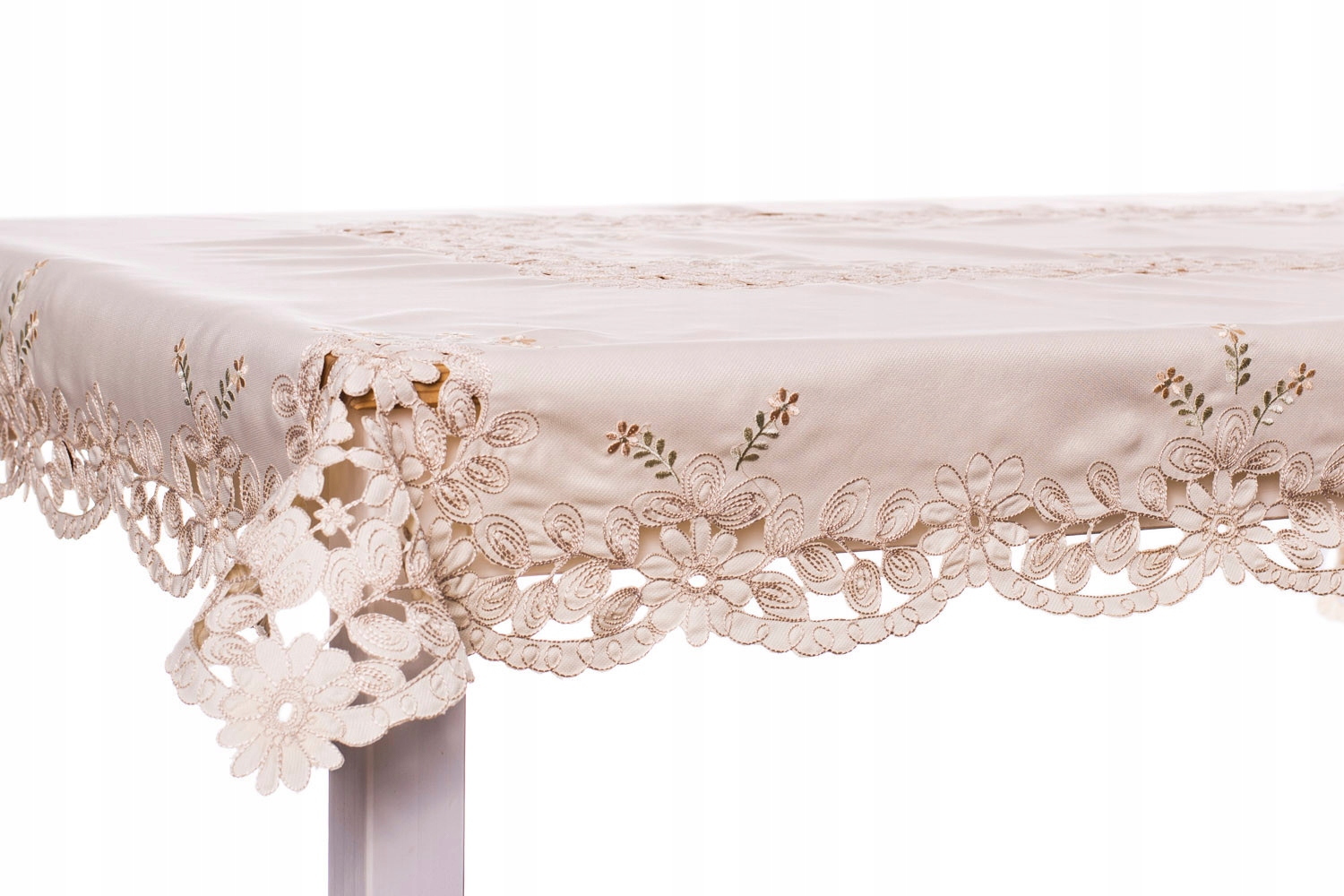 

Obrus haftowany obrus na stół,40x70 owal