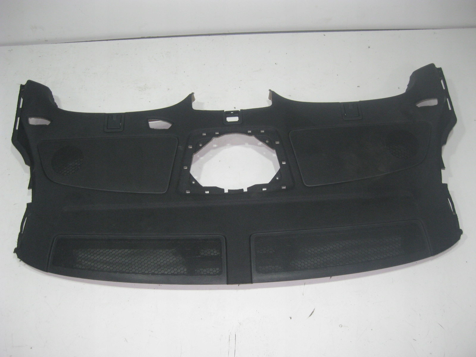 AUDI A8 4H PÓŁKA BAGAŻNIK TYLNA TYŁ CZARNA