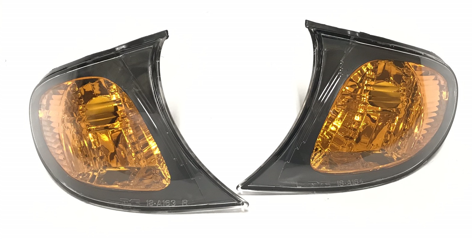 18-0164-01-2 - BMW E46 01-03 новий покажчик повороту