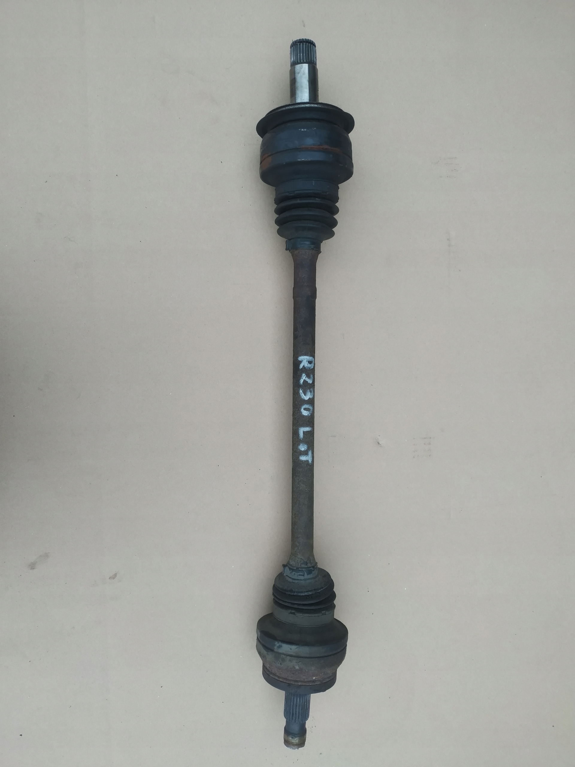 PÓŁOŚ LEWA MERCEDES SL R230 3.7 AUTOMAT