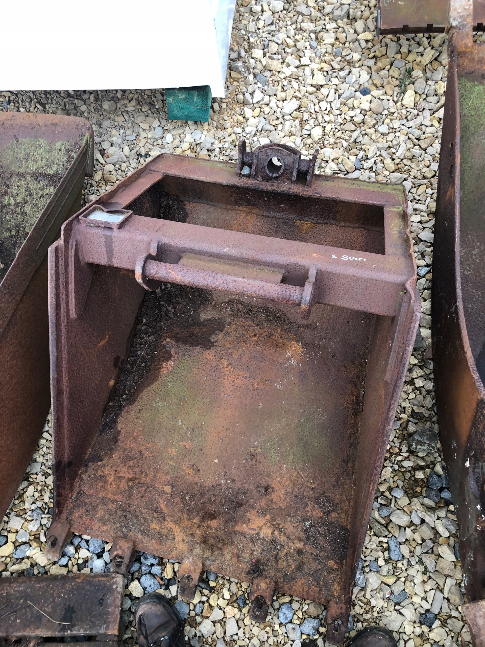 123 - Ковш экскаватора 80 см