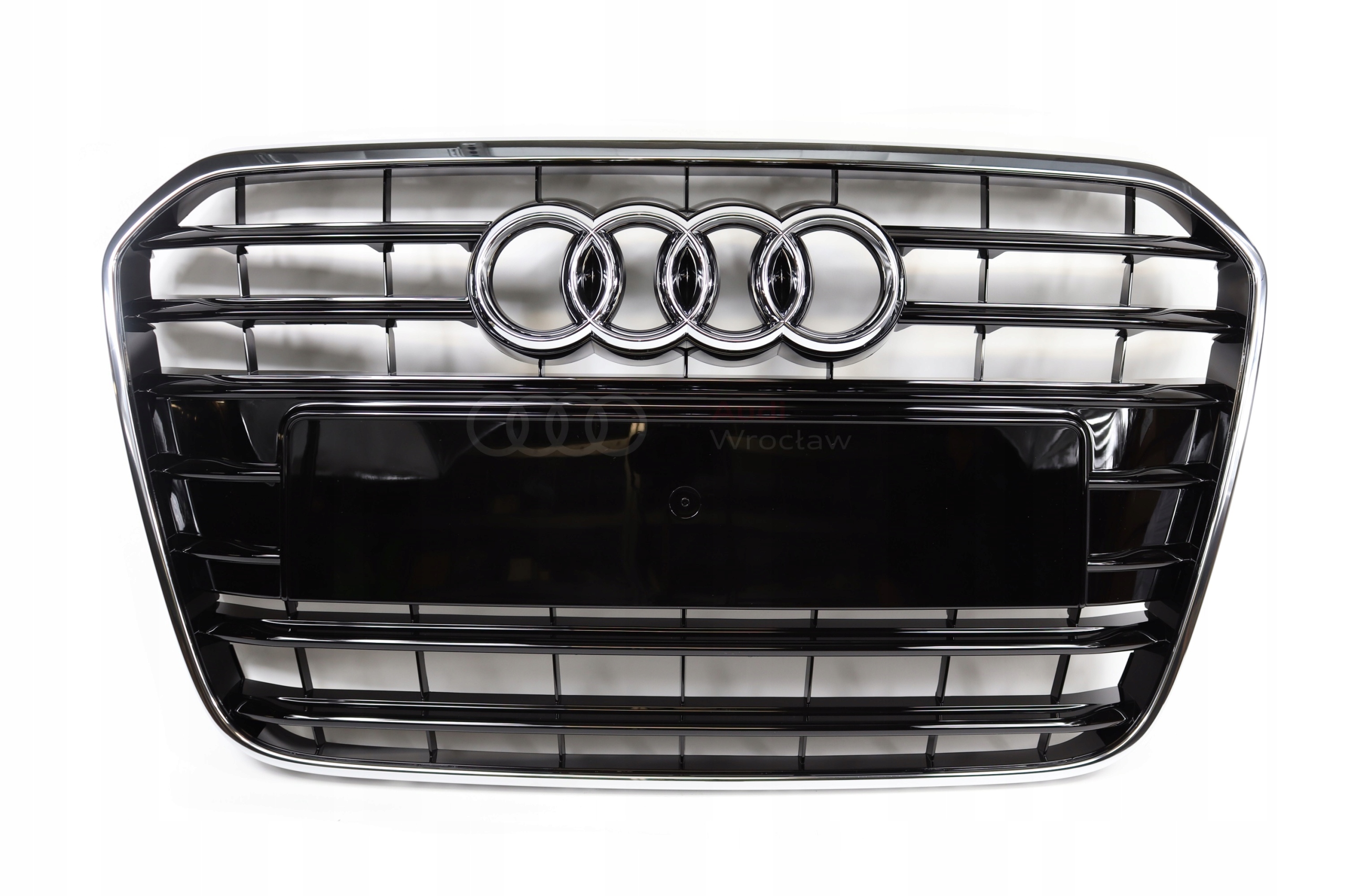 решетка радиатора Audi OE черный s-line перед