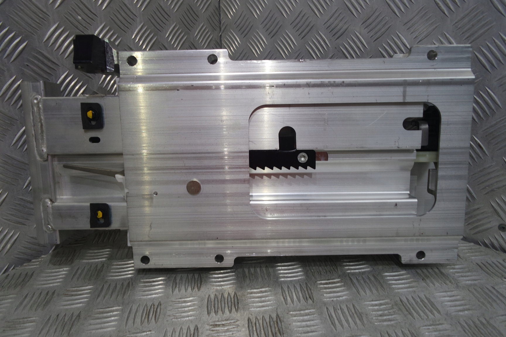 BENTLEY GTC КАБРІОЛЕТ ПІДГОЛІВНИК КАПОТАЗ 3W7880077B