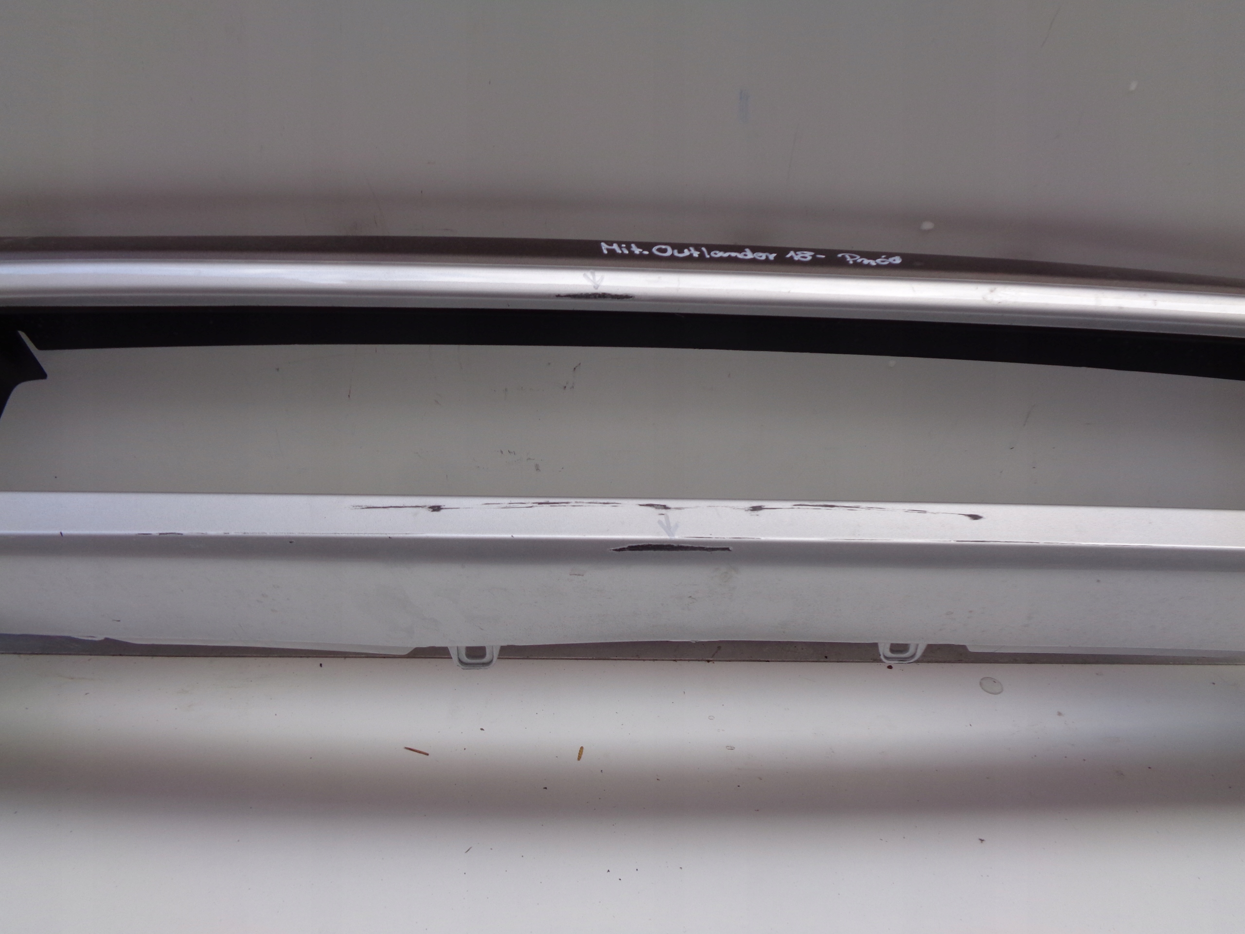 accessori paraurti anteriore MITSUBISHI OUTLANDER 18