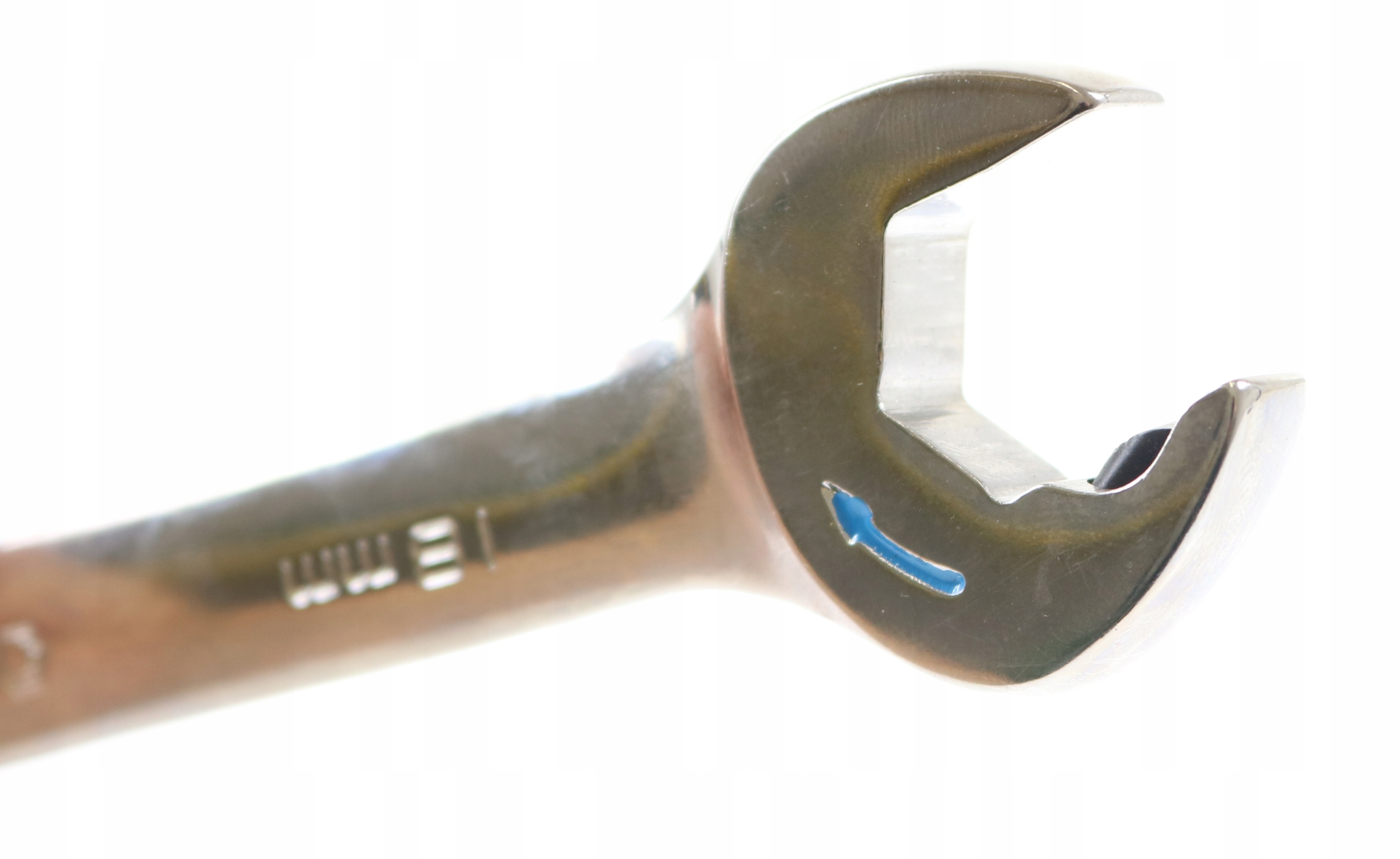 KLUCZE PLASKO OCZKOWE 8EL Z GRZECHOTKA SATA 08007A Producent code 08007a