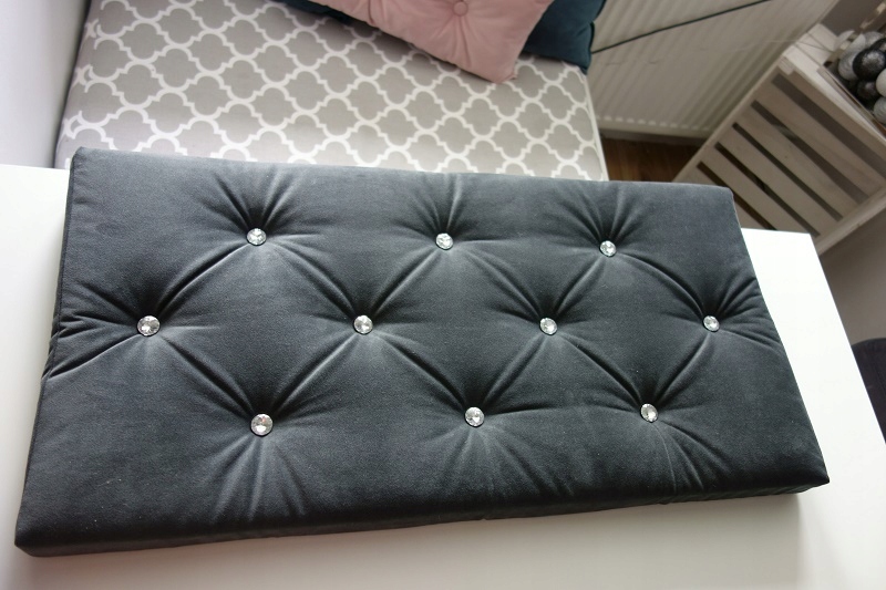 poduszka na siedzisko z kryształami na wymiar Głębokość mebla 40 cm
