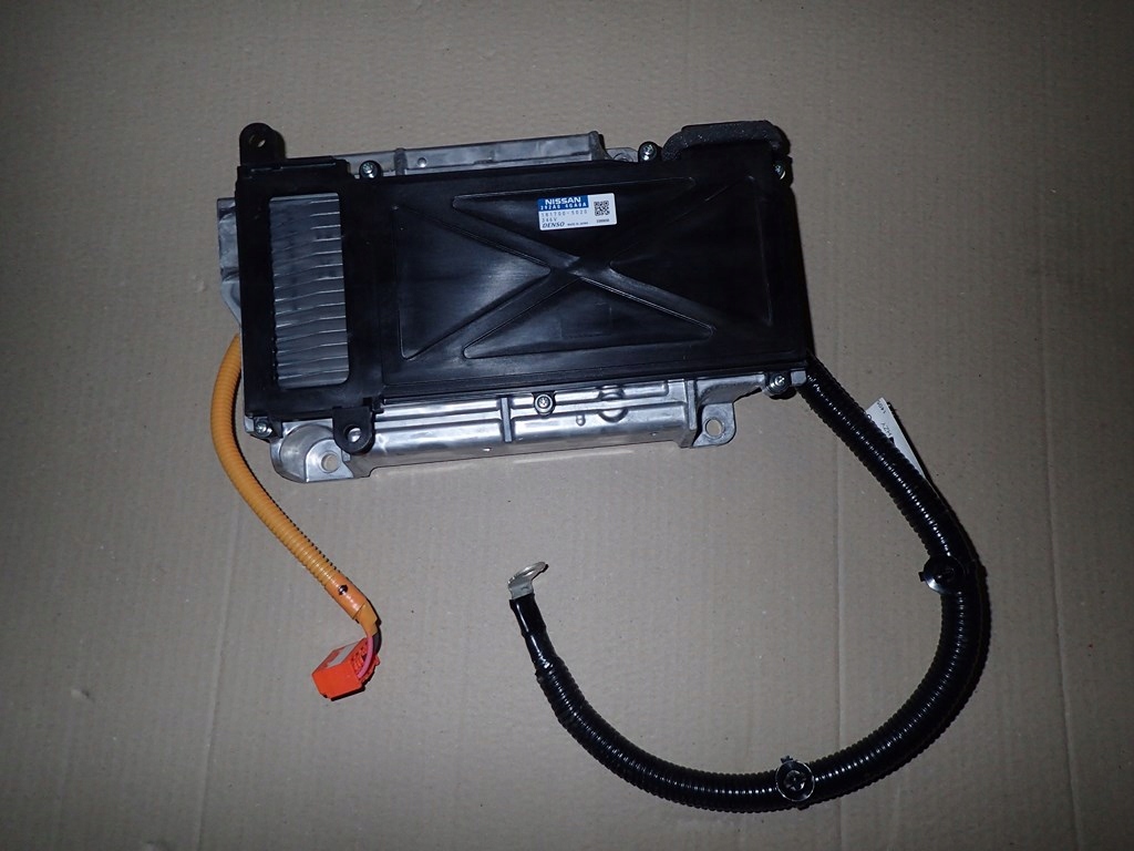 DW INFINITI Q70 перетворювач напруги 292a04ga0a