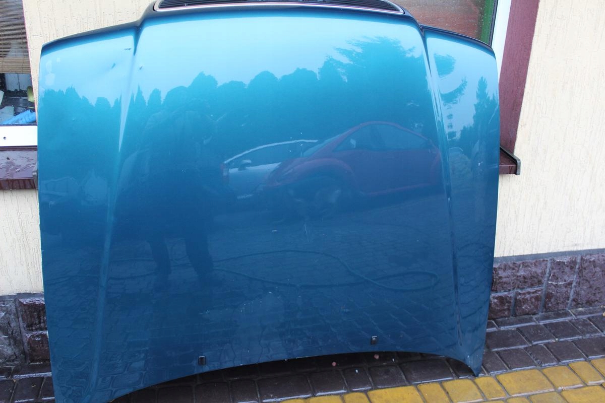 MASKA POKRYWA SILNIKA AUDI 80 B4