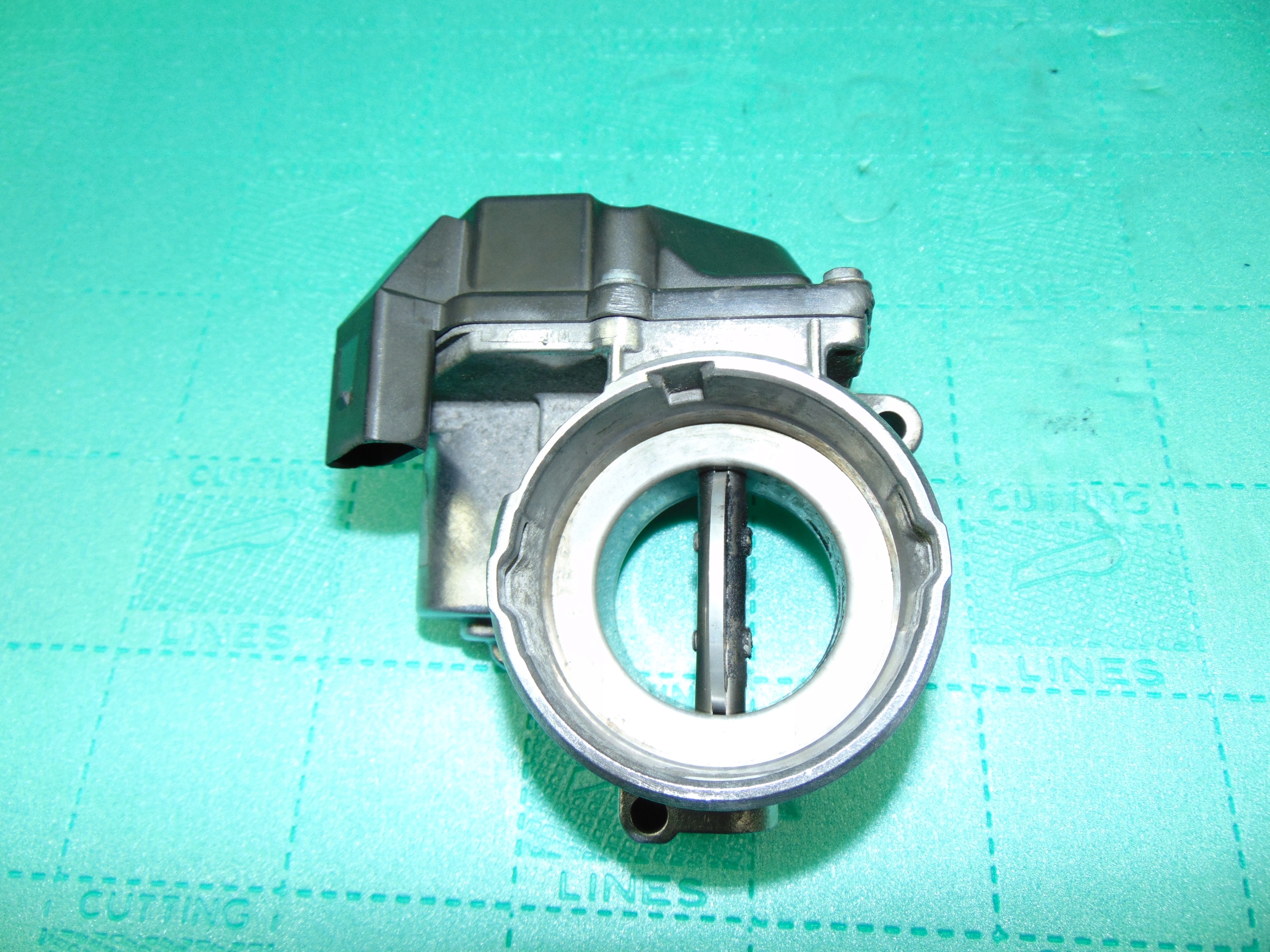 ДРОССЕЛЬНАЯ ЗАСЛОНКА 03G128063A 1.4-1.9-2.0tdi BMS BLS siemens vdo