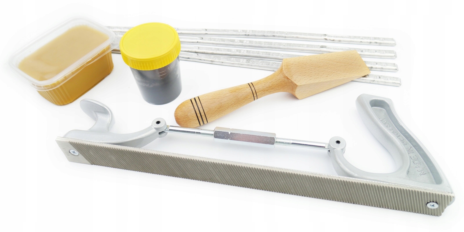 Tarnik Skosny Presný Cín 25% 1,1 kg Pasta Špachtľa Helbel plechová