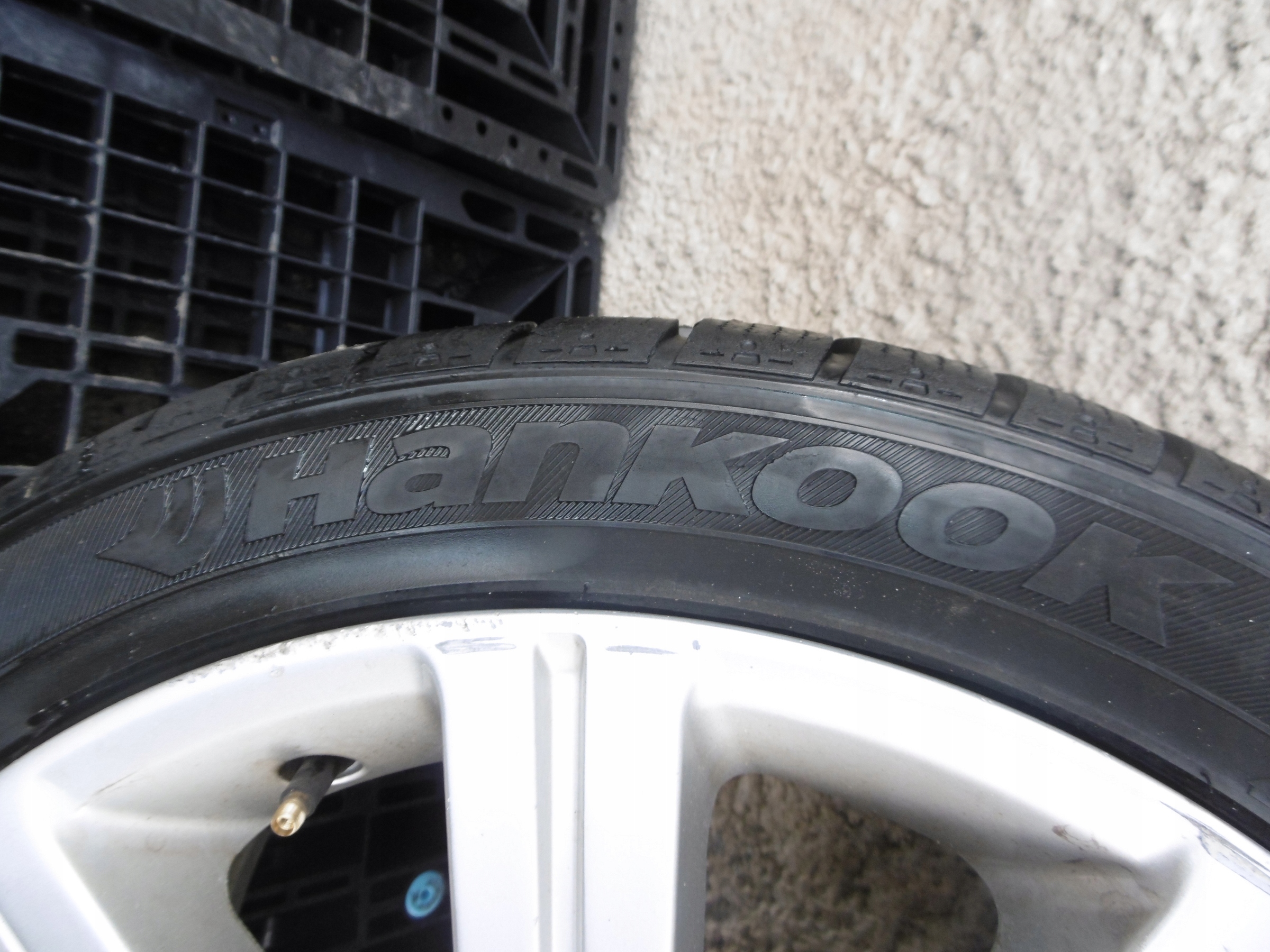 ALUFELGA + OPONA R 20 275/40 LAND RANGE ROVER Rozstaw śrub inny