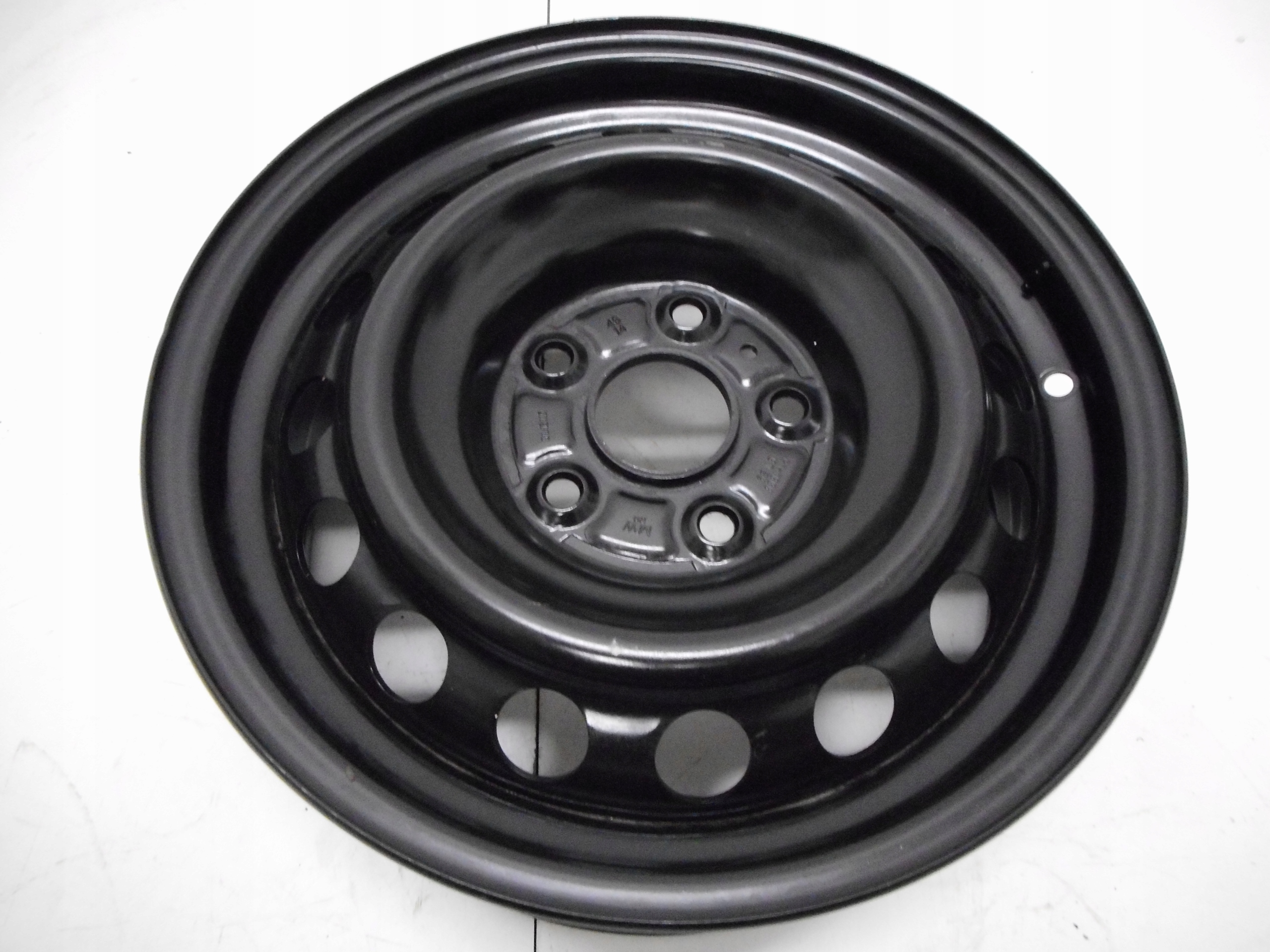 FELGA STALOWA 15 TOYOTA AURIS ET39