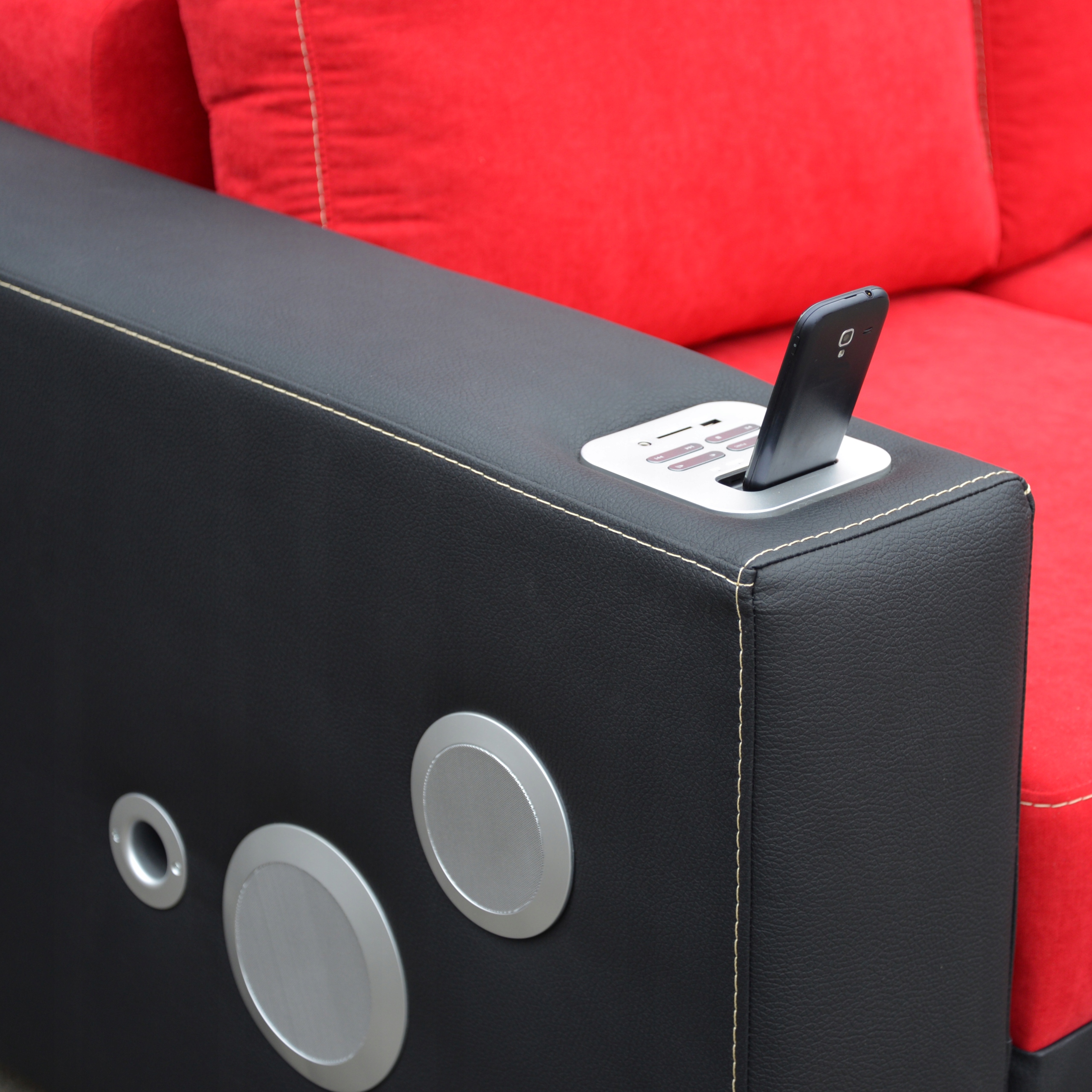 KANAPA ŁÓŻKO Z GŁOŚNIKAMI system audio Bluetooth ! Kod producenta 02597PAS